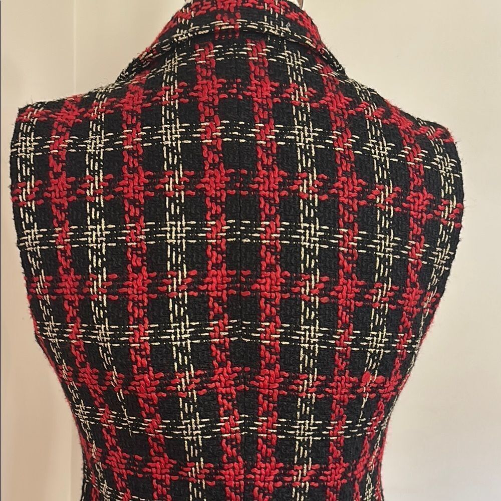 Plaid Double-Breasted Sleeveless Coat - Picture 5 of 10